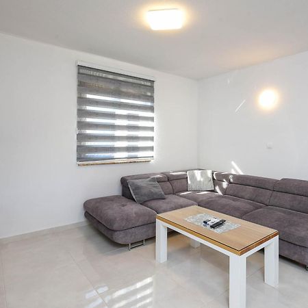 Lidija Apartmani Orebić Habitación foto